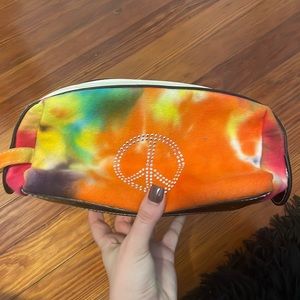 Undee bandz cosmetic travel case